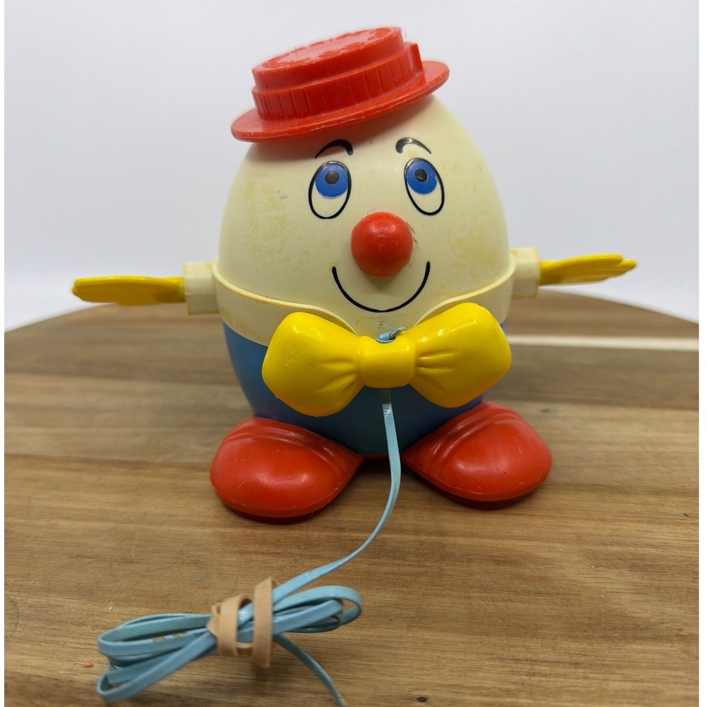 Fisher Price Humpty Dumpty Pull Toy Toddler #736 Multicolor Good Vintage 1970s